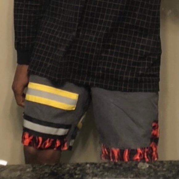 ✇ REFLECTIVE &FLAME PATCHWORK SHORTS✇ - Picture 3 of 3